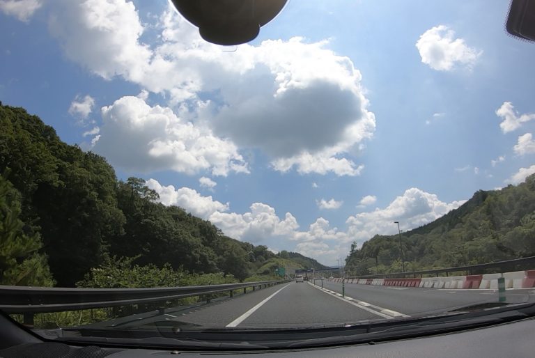 見とれるほどに スクリーンショットしたくなる綺麗な空の映像 まっくろけ